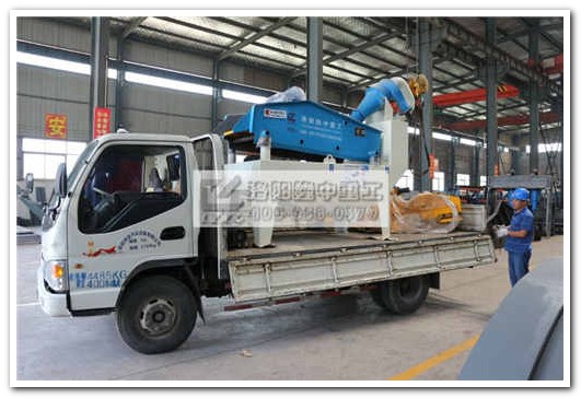 細(xì)沙回收機(jī)發(fā)貨現(xiàn)場(chǎng)