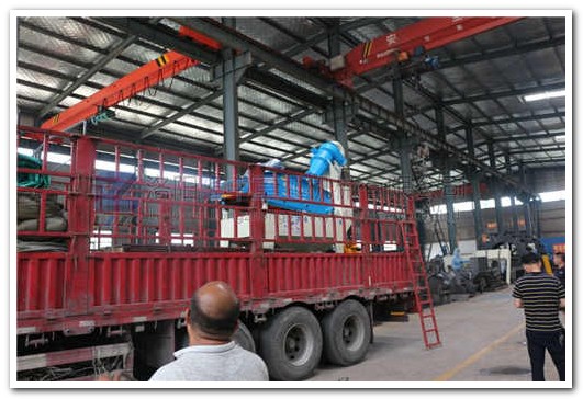 細(xì)沙回收機(jī)發(fā)貨現(xiàn)場(chǎng)